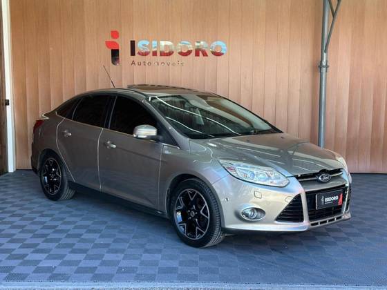 FORD FOCUS 1.6 SE 16V FLEX 4P POWERSHIFT FORD FOCUS 1.6 SE 16V FLEX 4P POWERSHIFT